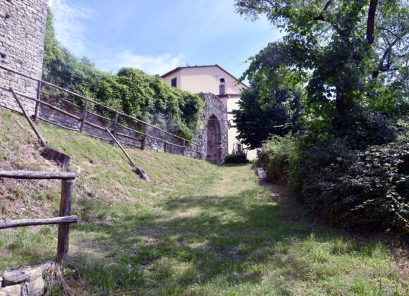 Porta della Gabella - Visit Serravalle