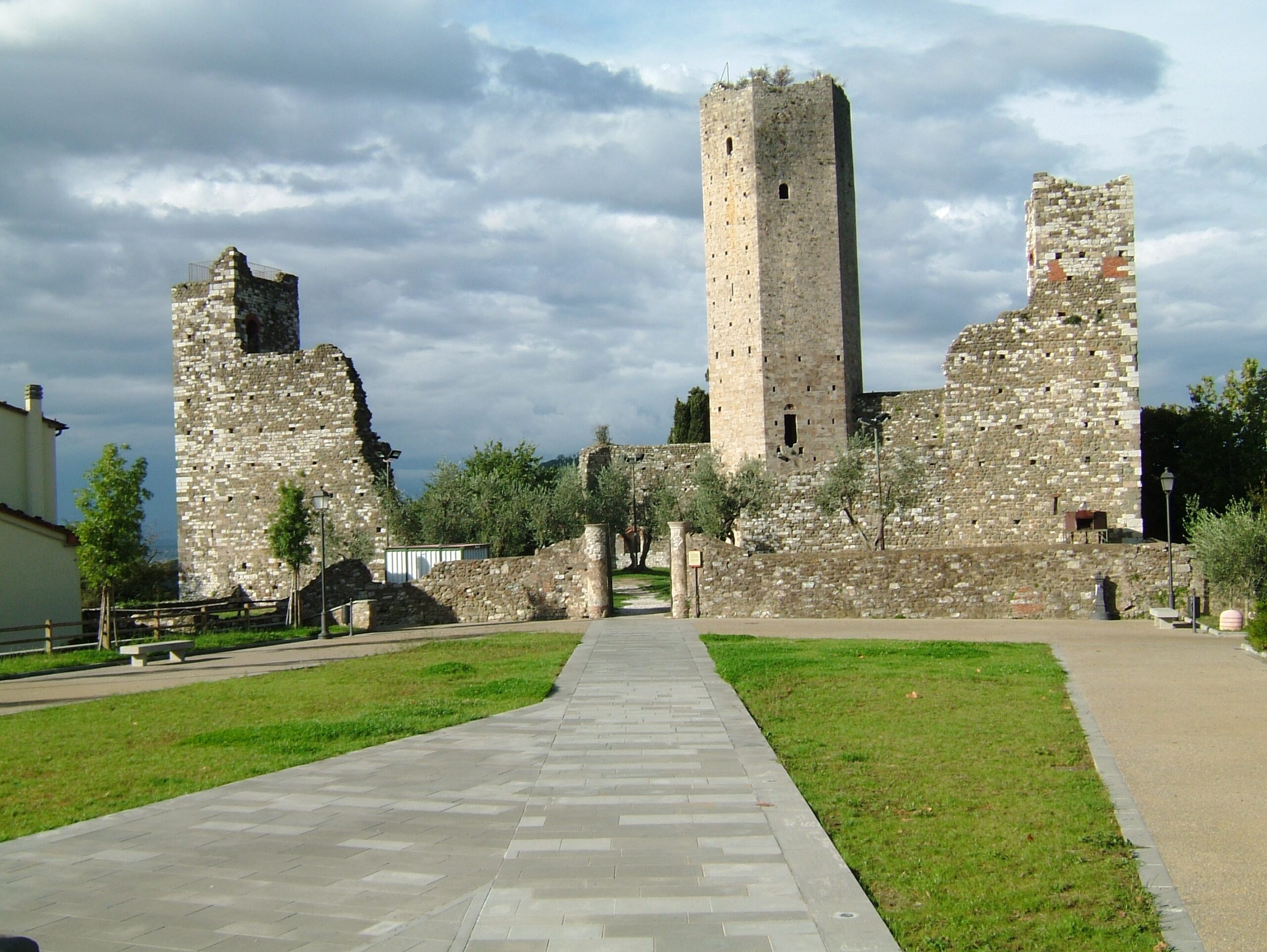 Rocca Nuova Visit Serravalle